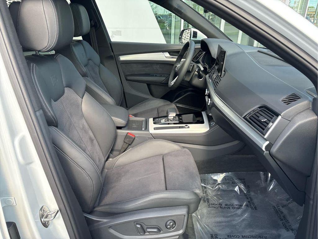 used 2024 Audi Q5 car, priced at $50,275