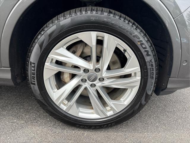 used 2020 Audi Q7 car, priced at $30,775