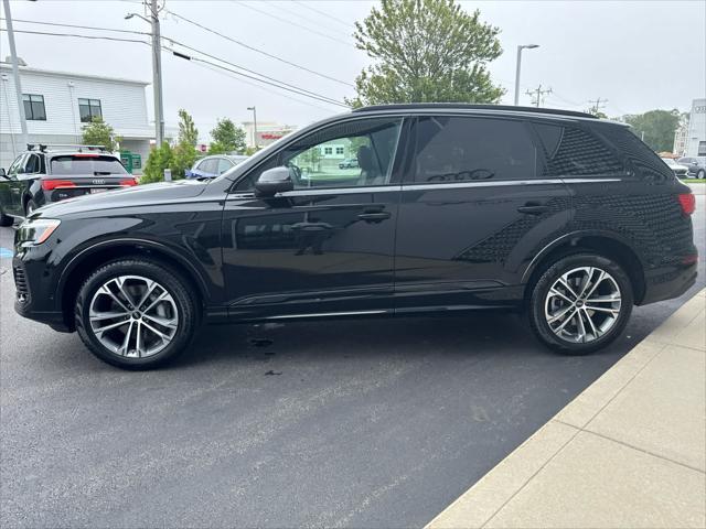 new 2025 Audi Q7 car, priced at $64,920