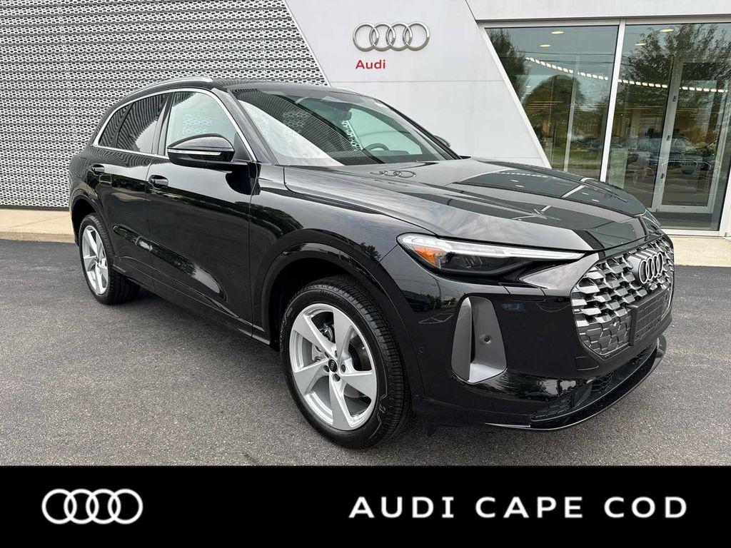 new 2025 Audi Q5 car, priced at $61,965
