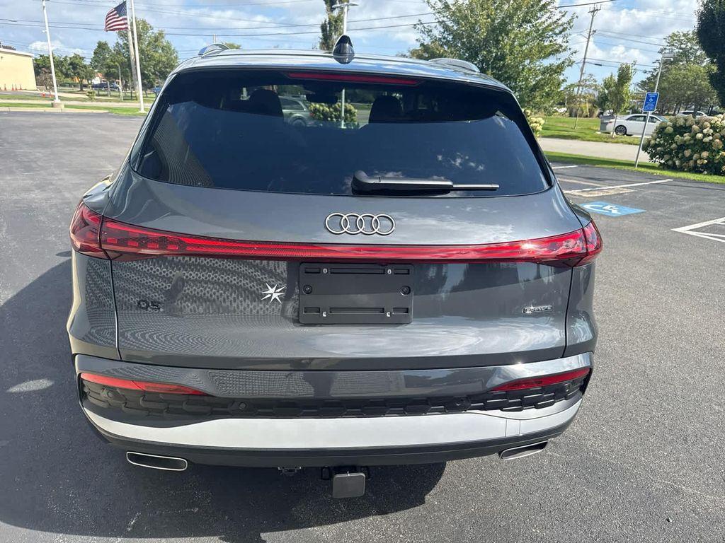new 2025 Audi Q5 car, priced at $62,080
