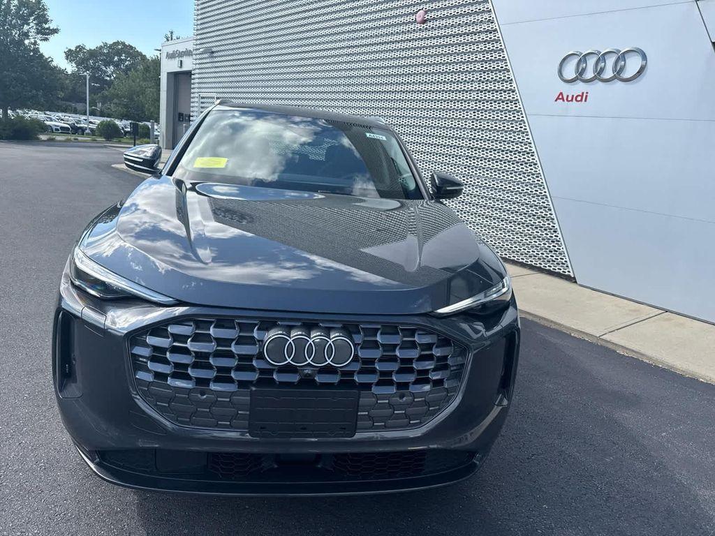new 2025 Audi Q5 car, priced at $62,080