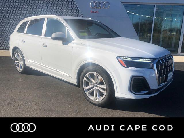 new 2025 Audi Q7 car, priced at $85,480