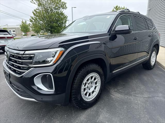used 2024 Volkswagen Atlas car, priced at $39,875