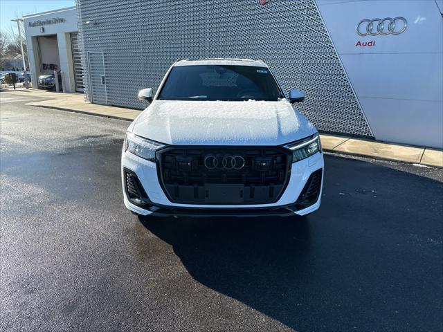 new 2025 Audi Q7 car, priced at $77,880