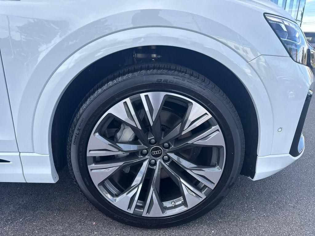 new 2026 Audi Q8 car, priced at $86,300