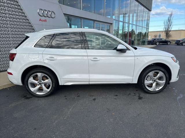 new 2025 Audi Q5 car, priced at $58,305