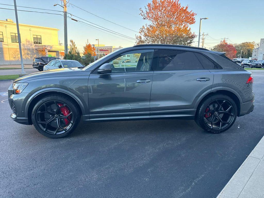 new 2026 Audi RS Q8 car, priced at $157,115