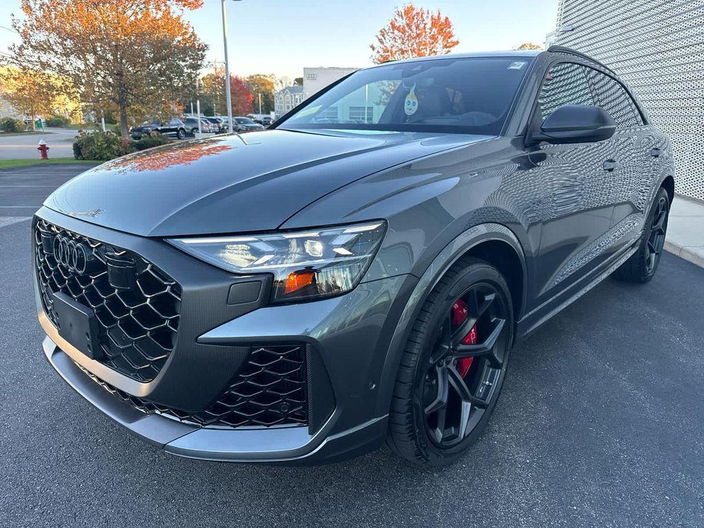new 2026 Audi RS Q8 car, priced at $157,115