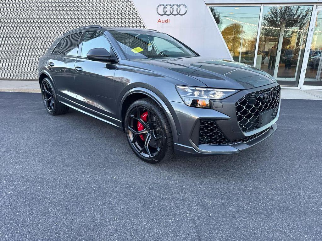new 2026 Audi RS Q8 car, priced at $157,115