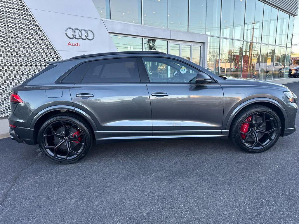 new 2026 Audi RS Q8 car, priced at $157,115