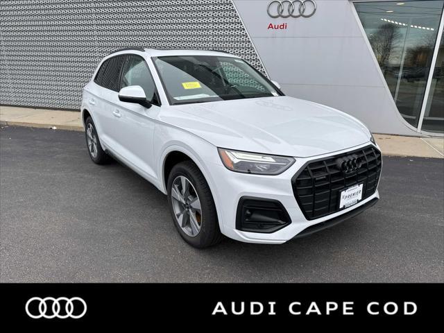 new 2025 Audi Q5 car, priced at $54,930