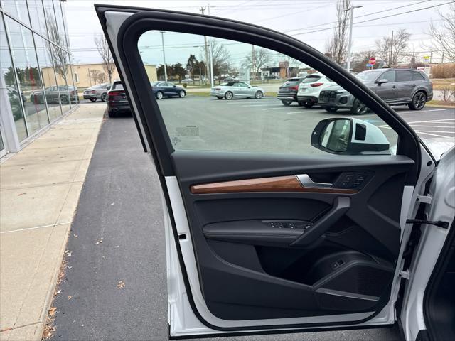 new 2025 Audi Q5 car, priced at $54,930