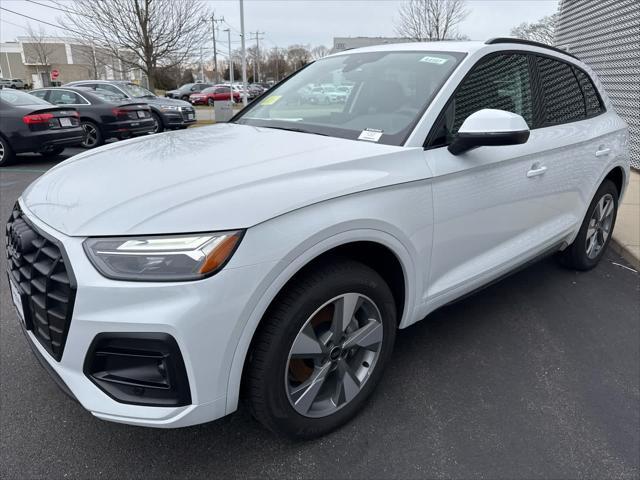 new 2025 Audi Q5 car, priced at $54,930