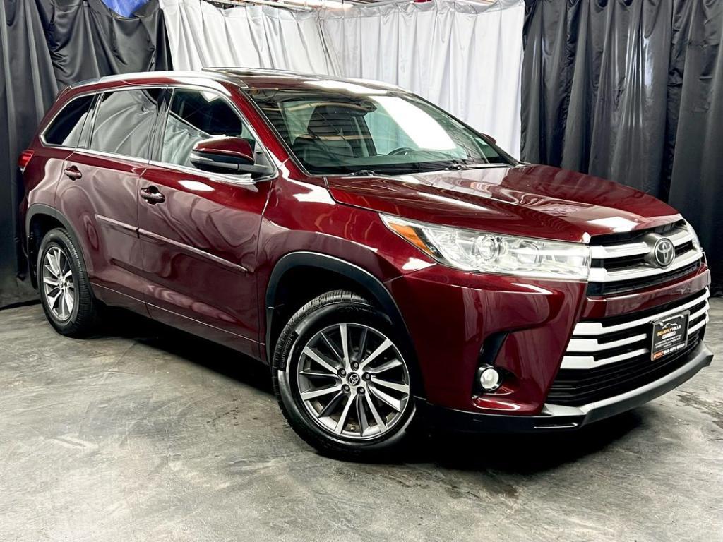 used 2017 Toyota Highlander car, priced at $26,650