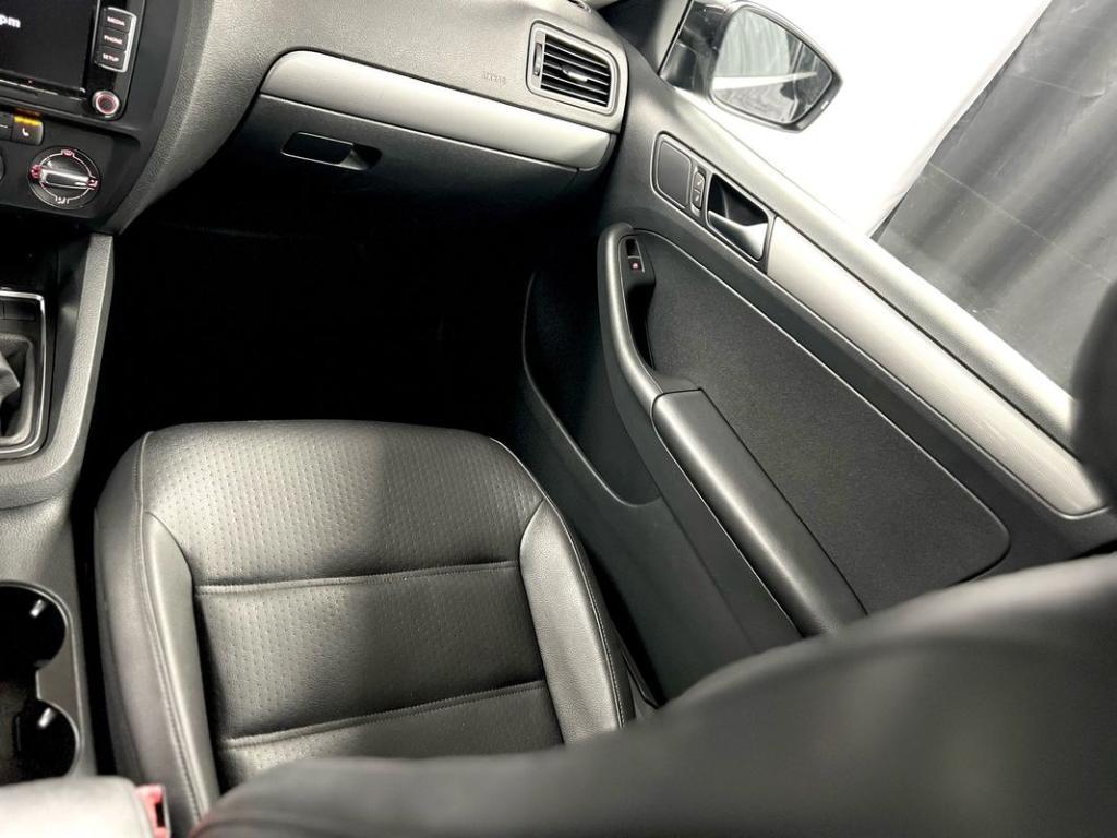 used 2015 Volkswagen Jetta car, priced at $11,800