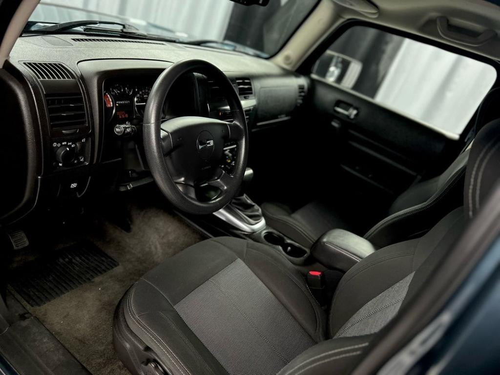 used 2006 Hummer H3 car, priced at $16,995