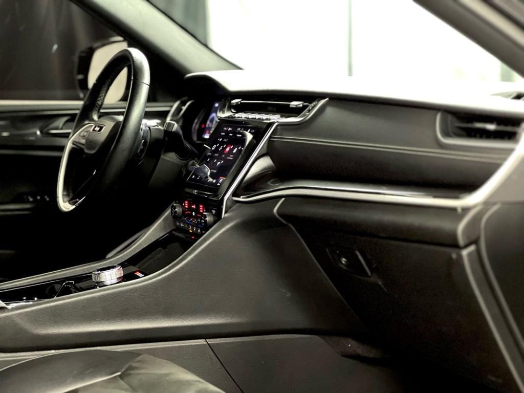 used 2022 Jeep Grand Cherokee car, priced at $31,950