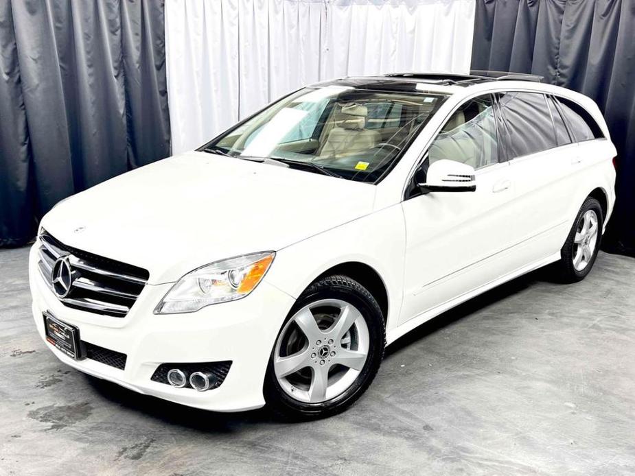 used 2011 Mercedes-Benz R-Class car, priced at $18,750