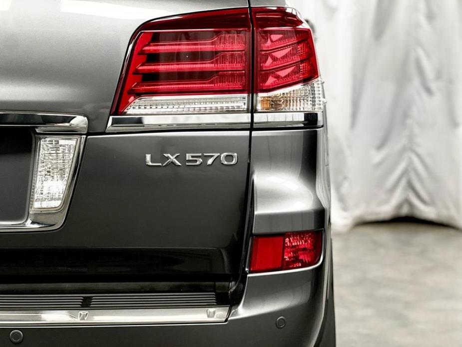 used 2015 Lexus LX 570 car, priced at $34,500