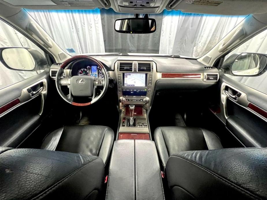 used 2016 Lexus GX 460 car, priced at $29,950