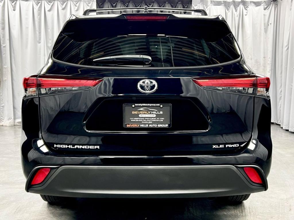 used 2020 Toyota Highlander car, priced at $32,950