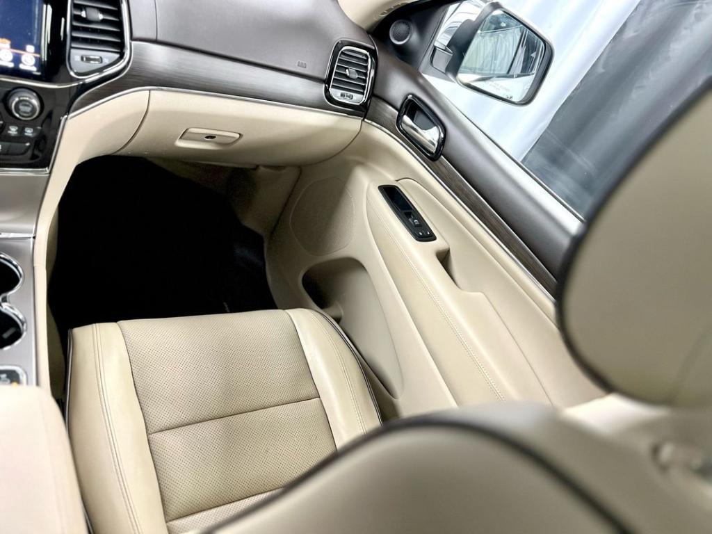 used 2020 Jeep Grand Cherokee car, priced at $27,950