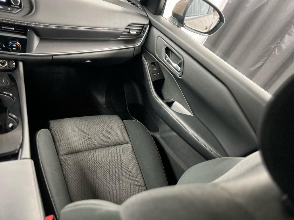 used 2025 Nissan Rogue car, priced at $28,950