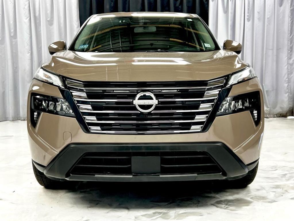 used 2025 Nissan Rogue car, priced at $28,950