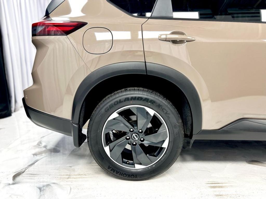 used 2025 Nissan Rogue car, priced at $28,950