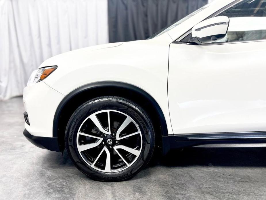 used 2019 Nissan Rogue car, priced at $23,950