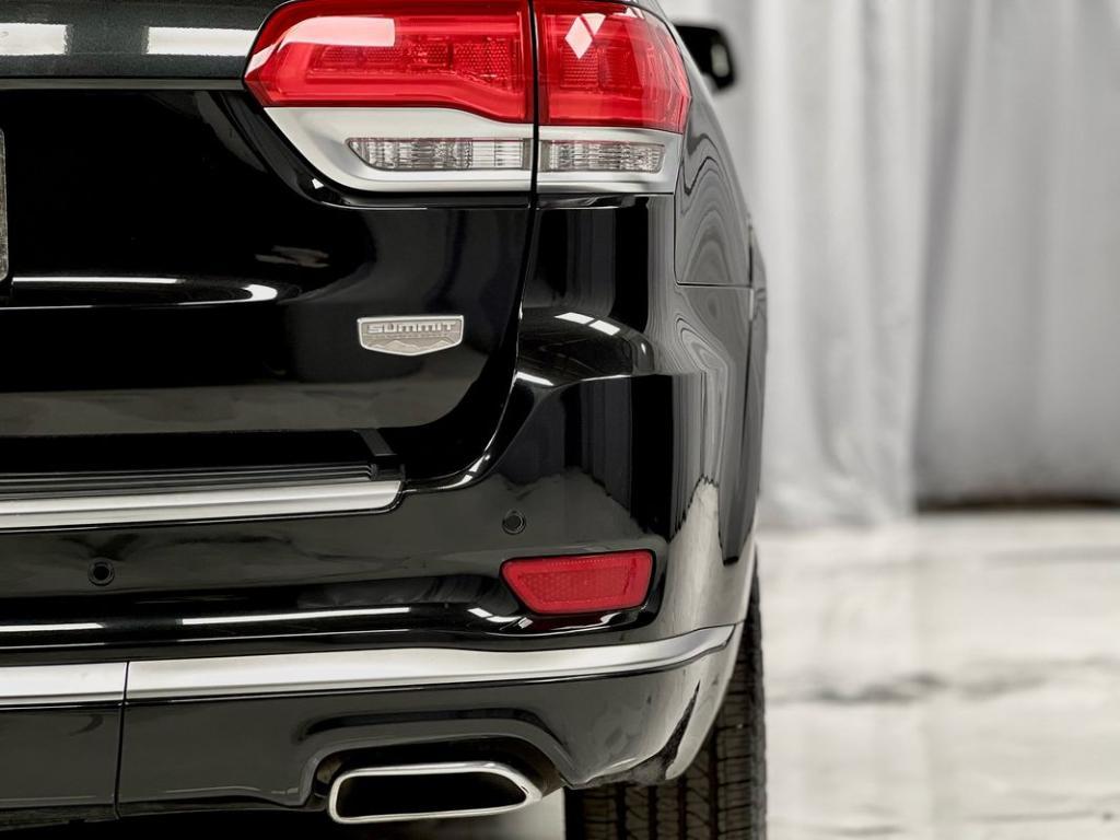 used 2016 Jeep Grand Cherokee car, priced at $20,950