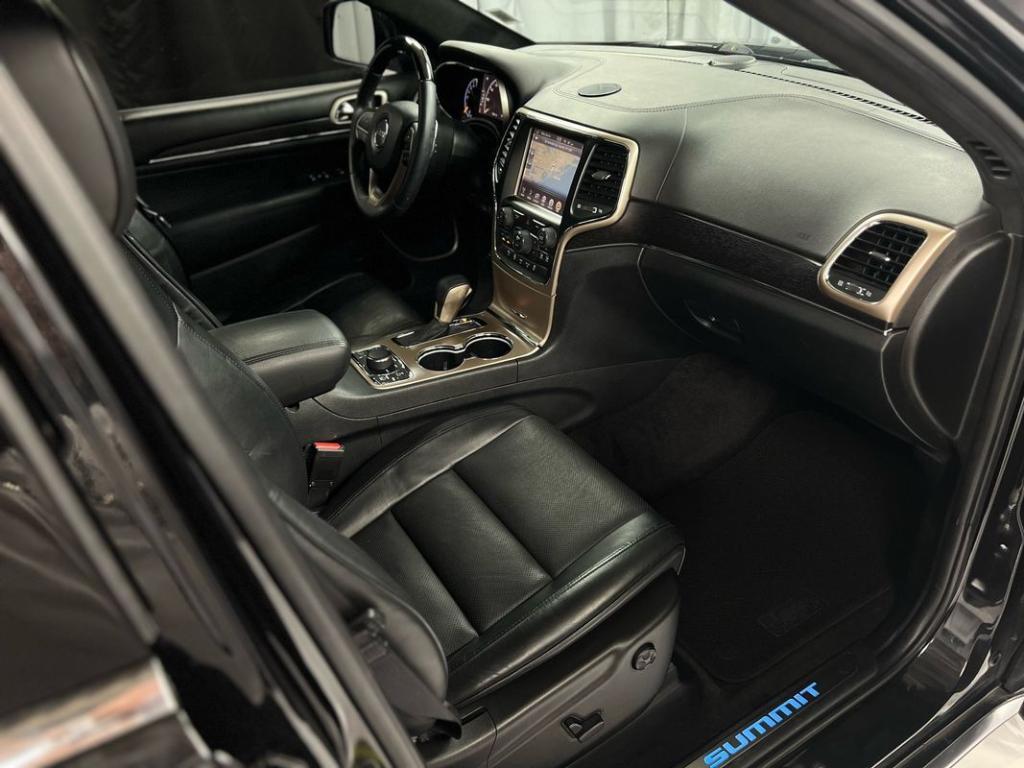 used 2016 Jeep Grand Cherokee car, priced at $20,950