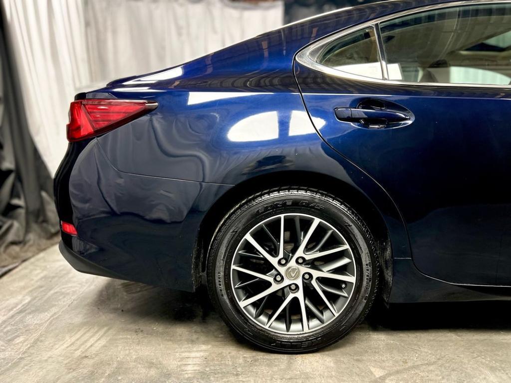 used 2017 Lexus ES 350 car, priced at $22,950