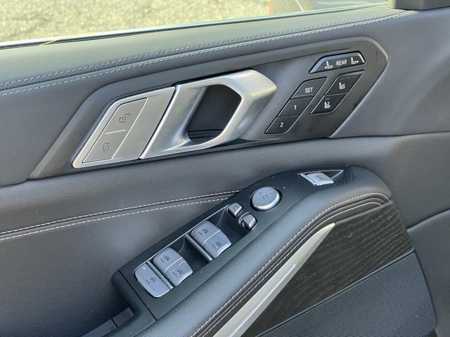 used 2022 BMW X7 car, priced at $55,058