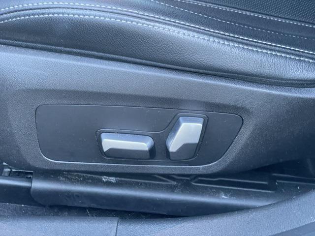 used 2022 BMW 330 car, priced at $33,394