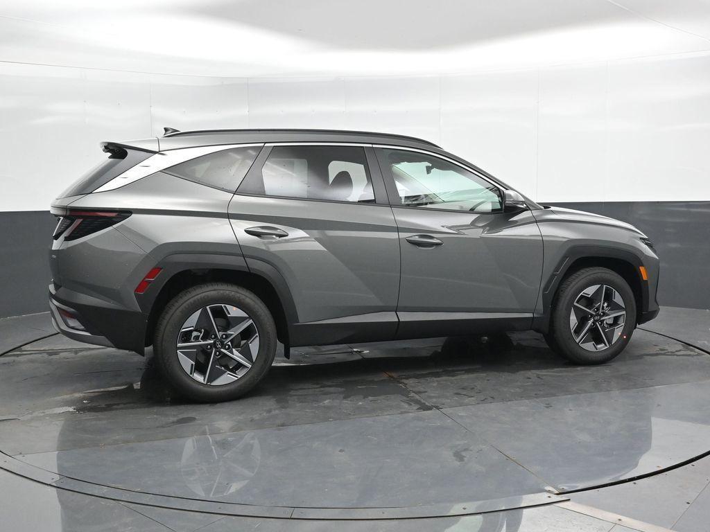 new 2025 Hyundai Tucson car, priced at $30,516
