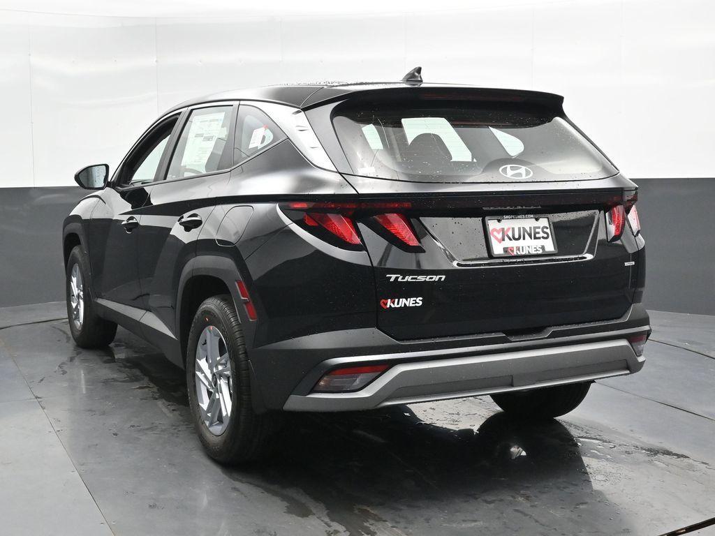 new 2025 Hyundai Tucson car, priced at $26,984