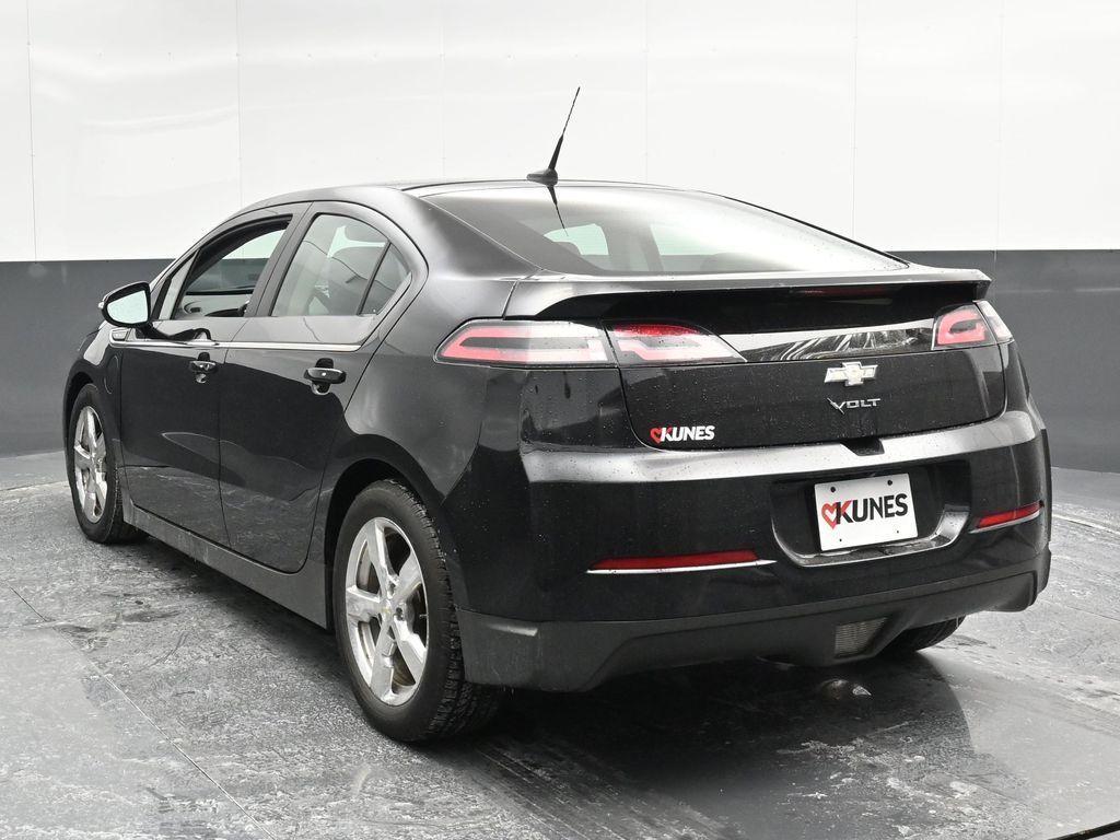 used 2014 Chevrolet Volt car, priced at $8,428