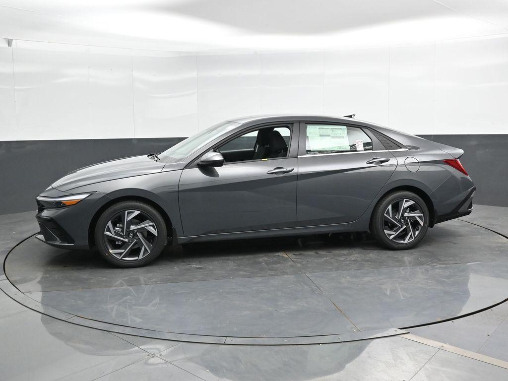 new 2025 Hyundai Elantra car, priced at $25,435