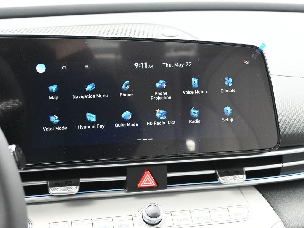 new 2025 Hyundai Elantra car, priced at $26,385