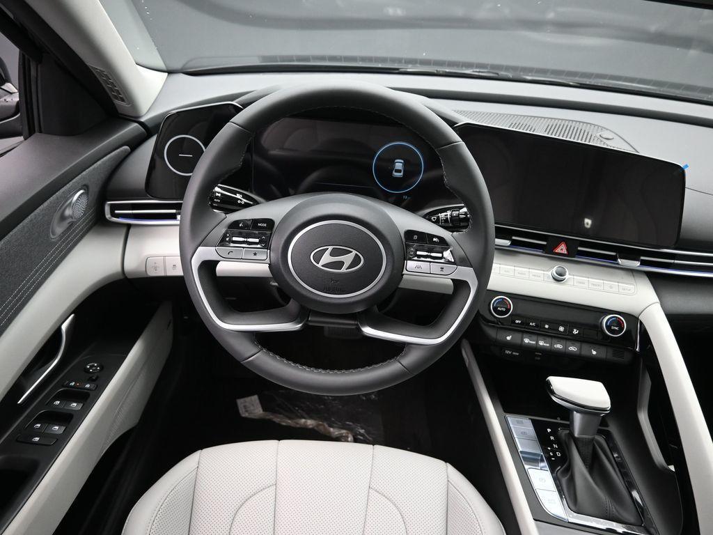 new 2025 Hyundai Elantra car, priced at $26,385
