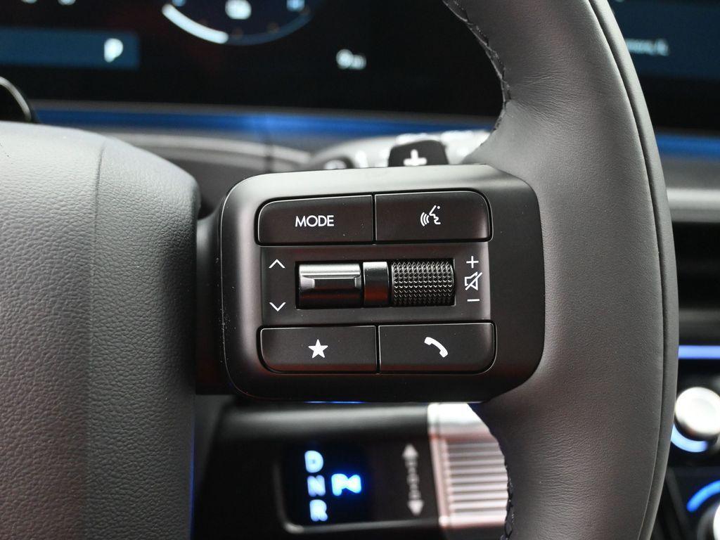 new 2025 Hyundai SANTA FE HEV car, priced at $48,089