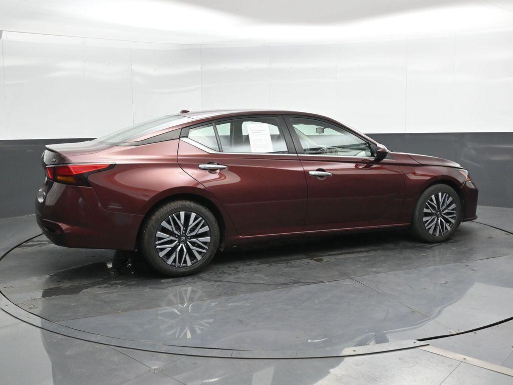 used 2023 Nissan Altima car, priced at $18,995