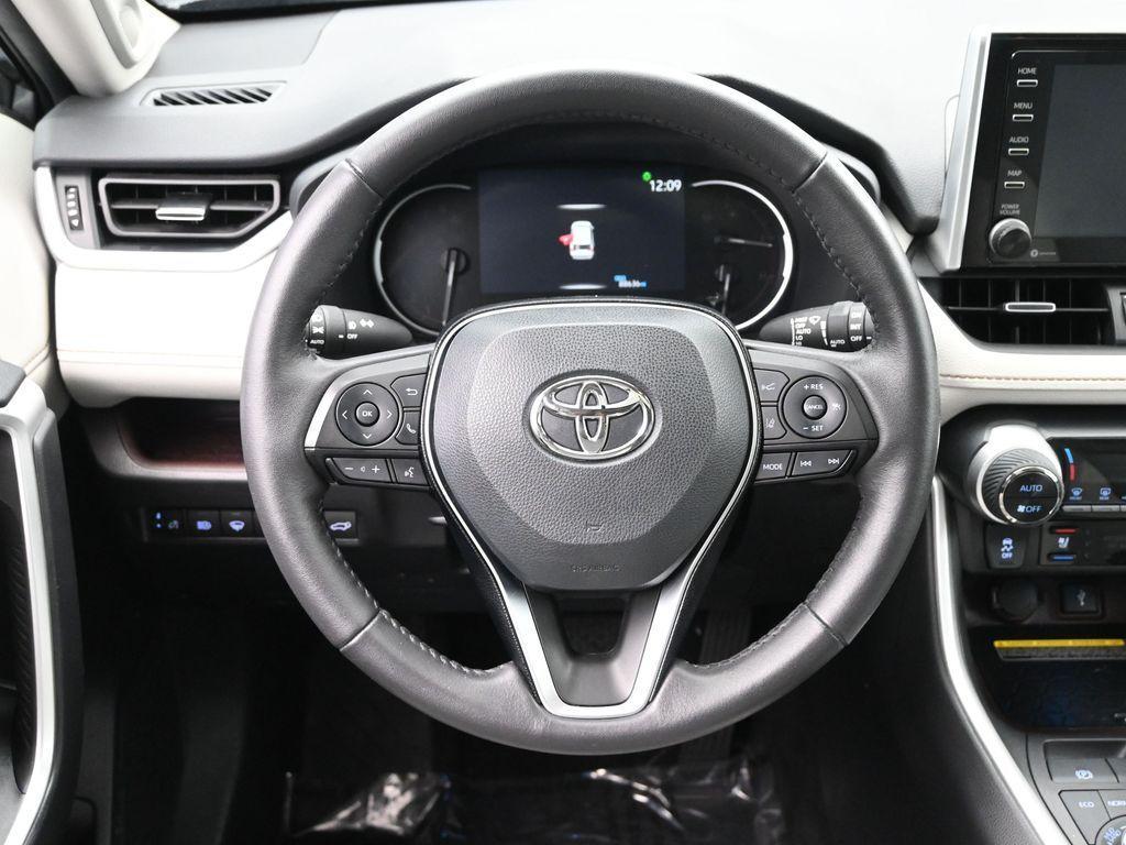 used 2021 Toyota RAV4 car, priced at $27,200