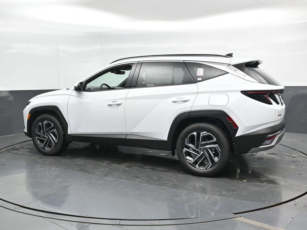 new 2026 Hyundai TUCSON Hybrid car, priced at $41,025