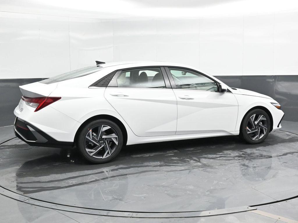 new 2025 Hyundai Elantra car, priced at $25,740