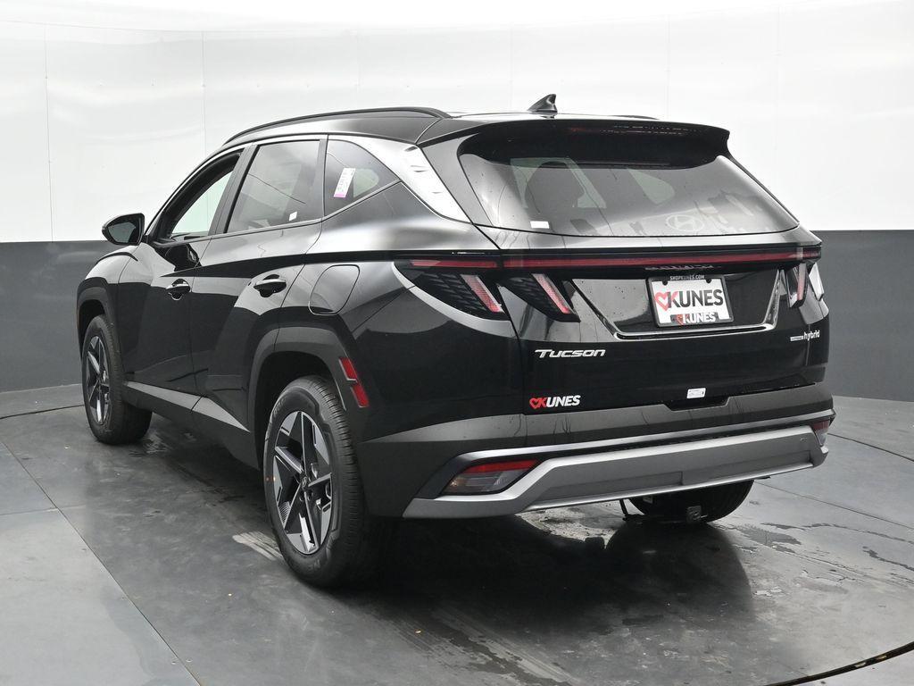 new 2026 Hyundai TUCSON Hybrid car, priced at $34,455