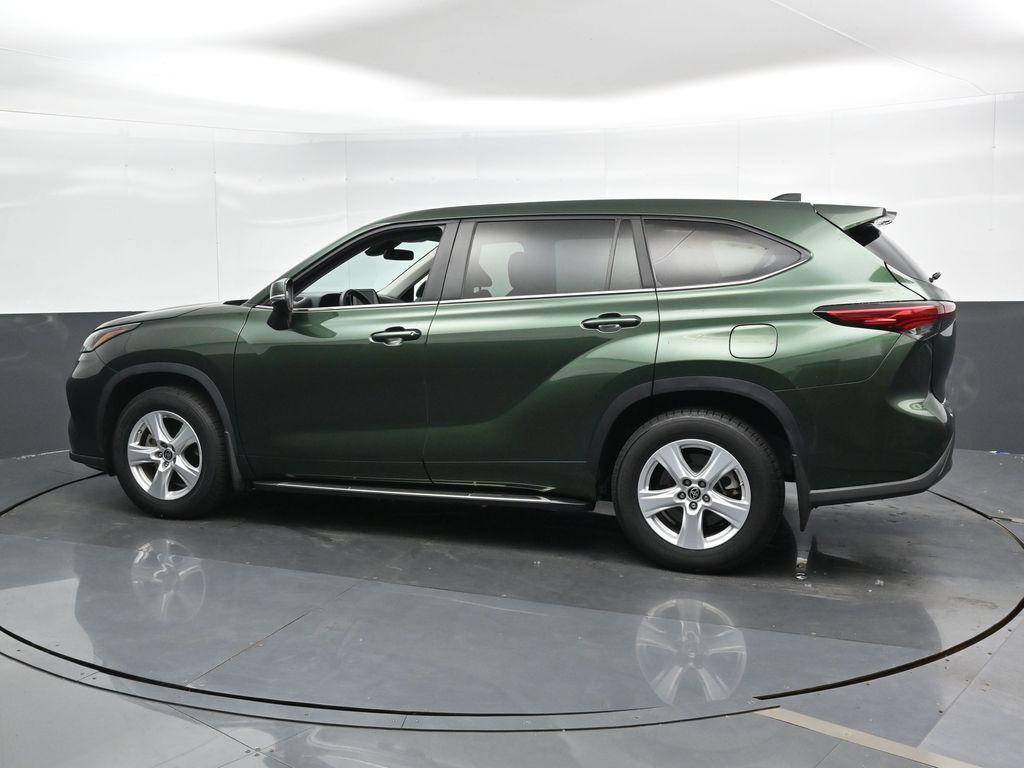 used 2023 Toyota Highlander car, priced at $35,210