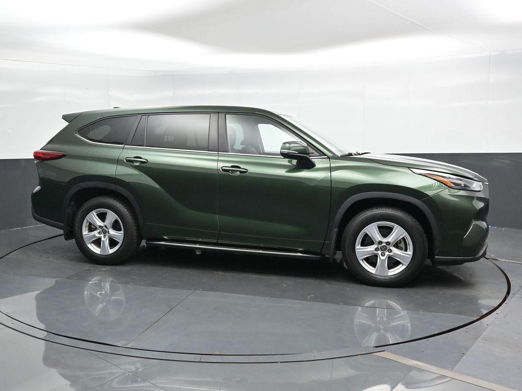 used 2023 Toyota Highlander car, priced at $35,210